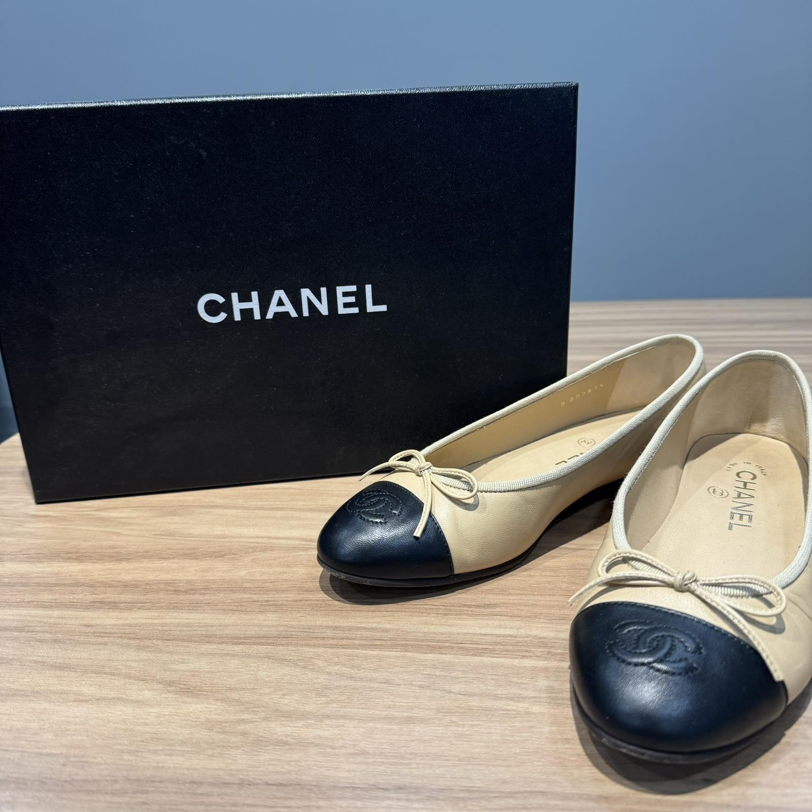ChanelPUMPS SIZE 37 1/2