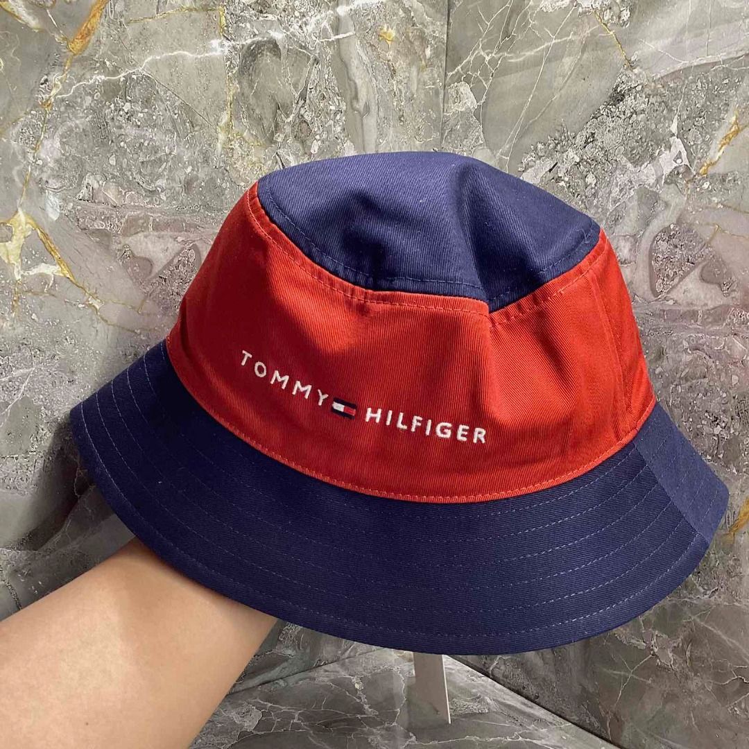 TommyHILFIGER BUCKET HAT