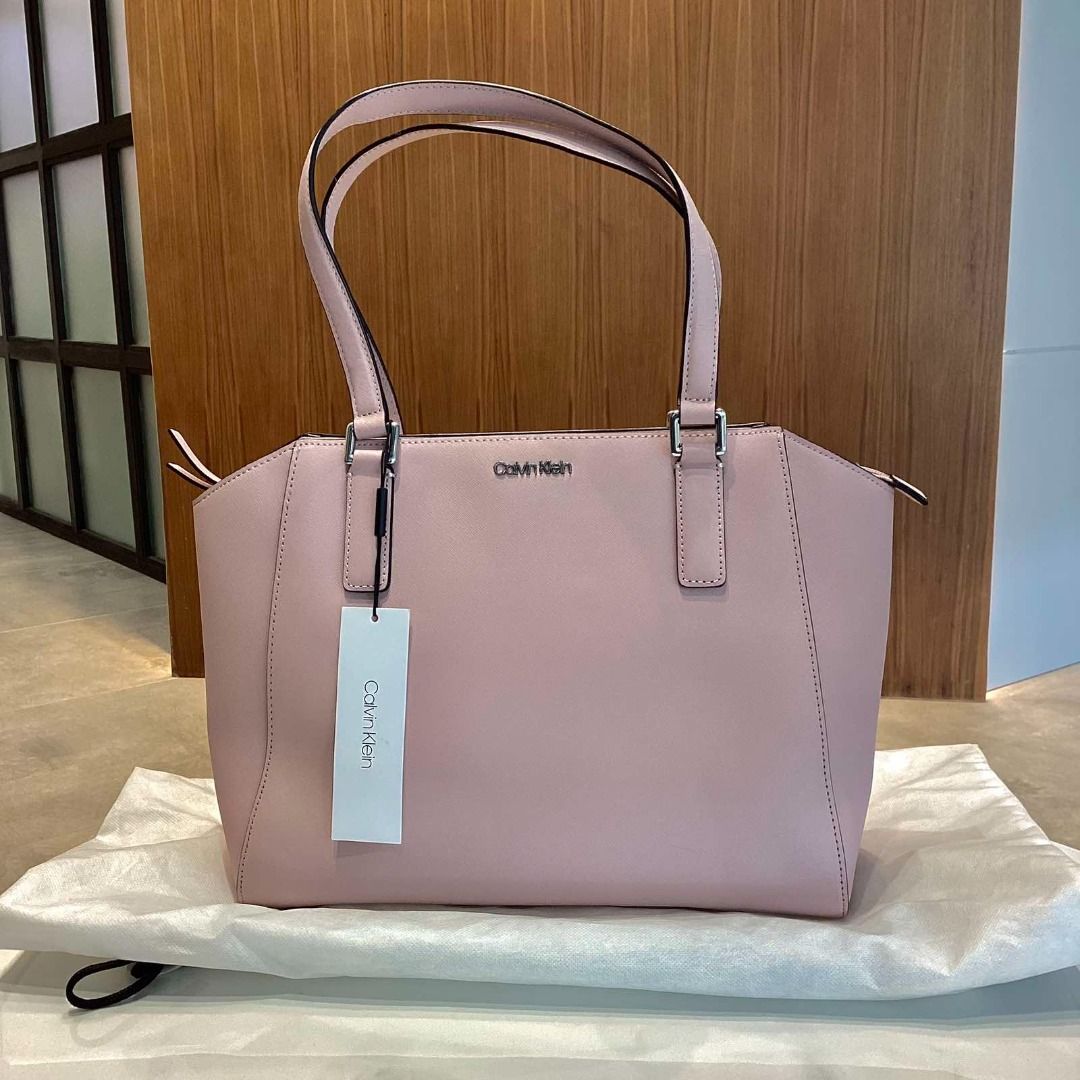 Calvin KleinPINK SHOULDER