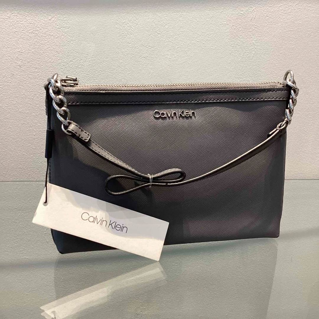 Calvin Klein SHOULDER GRAY