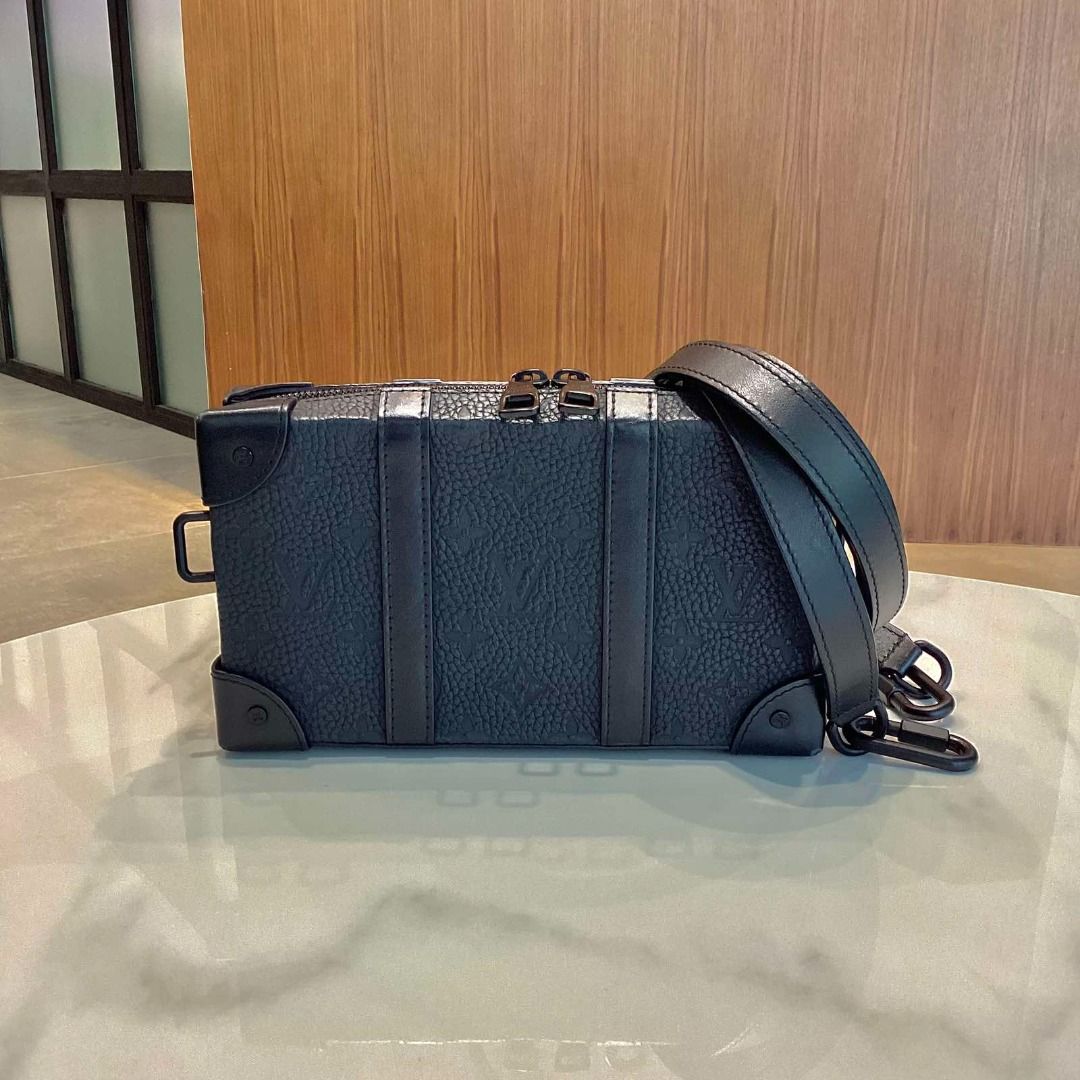 Louis VuittonSOFT TRUNK M80224 RFID