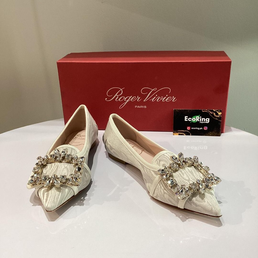 Roger Vivier FLATS SIZE 35 