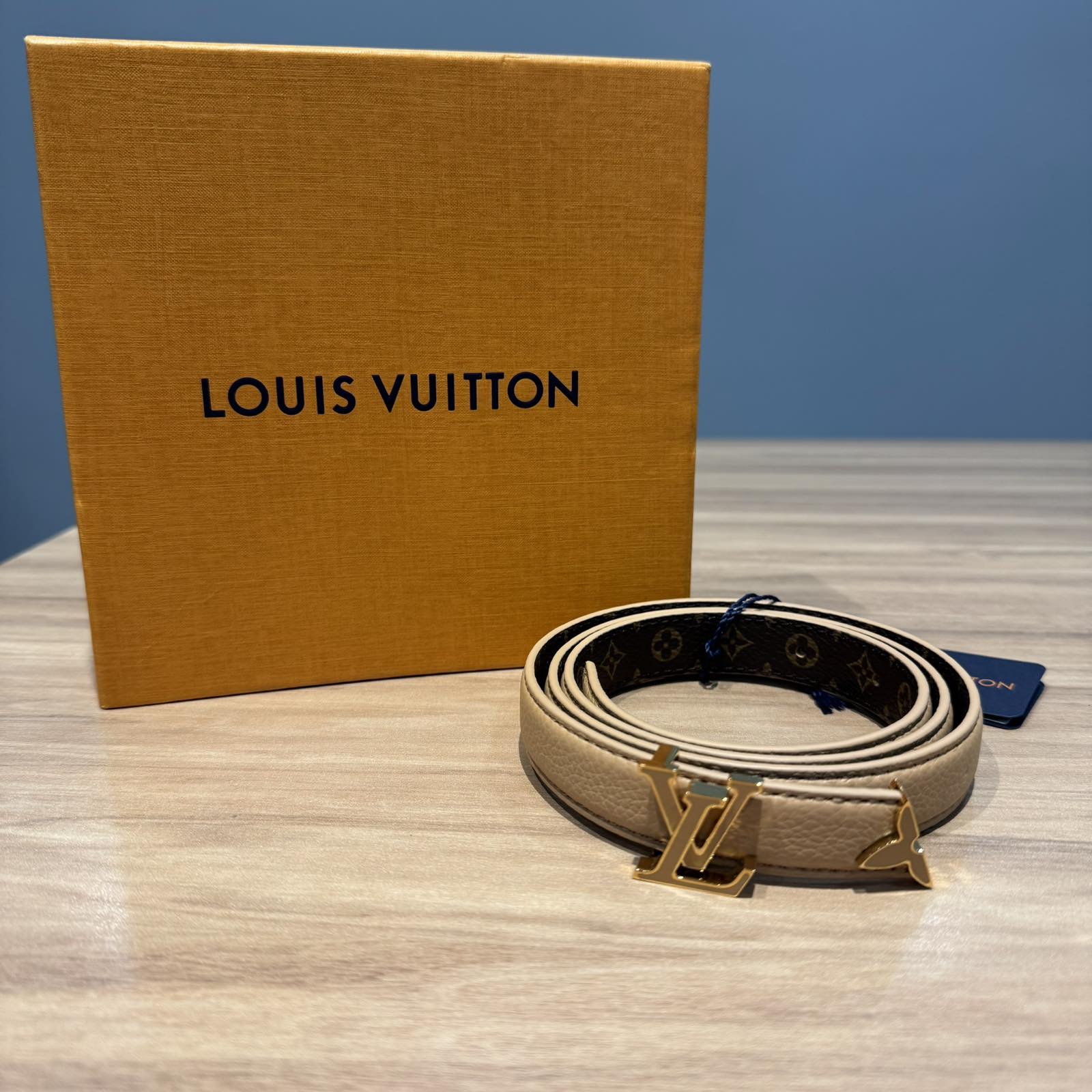 Louis VuittonMONOGRAM M8686W