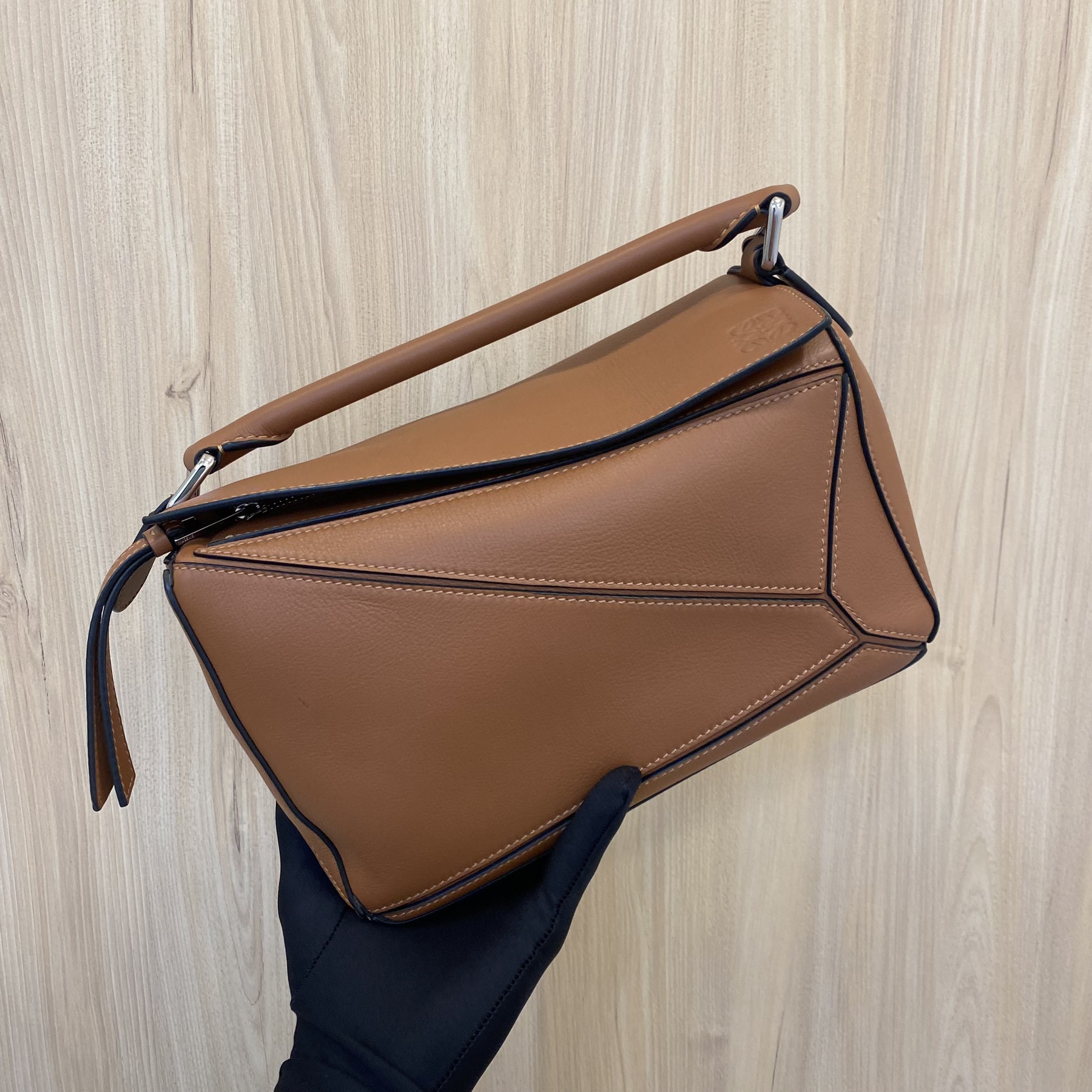 LoewePUZZLE BROWN