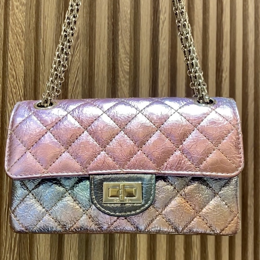 Chanel2.55 METALLIC PINK SERIES 30