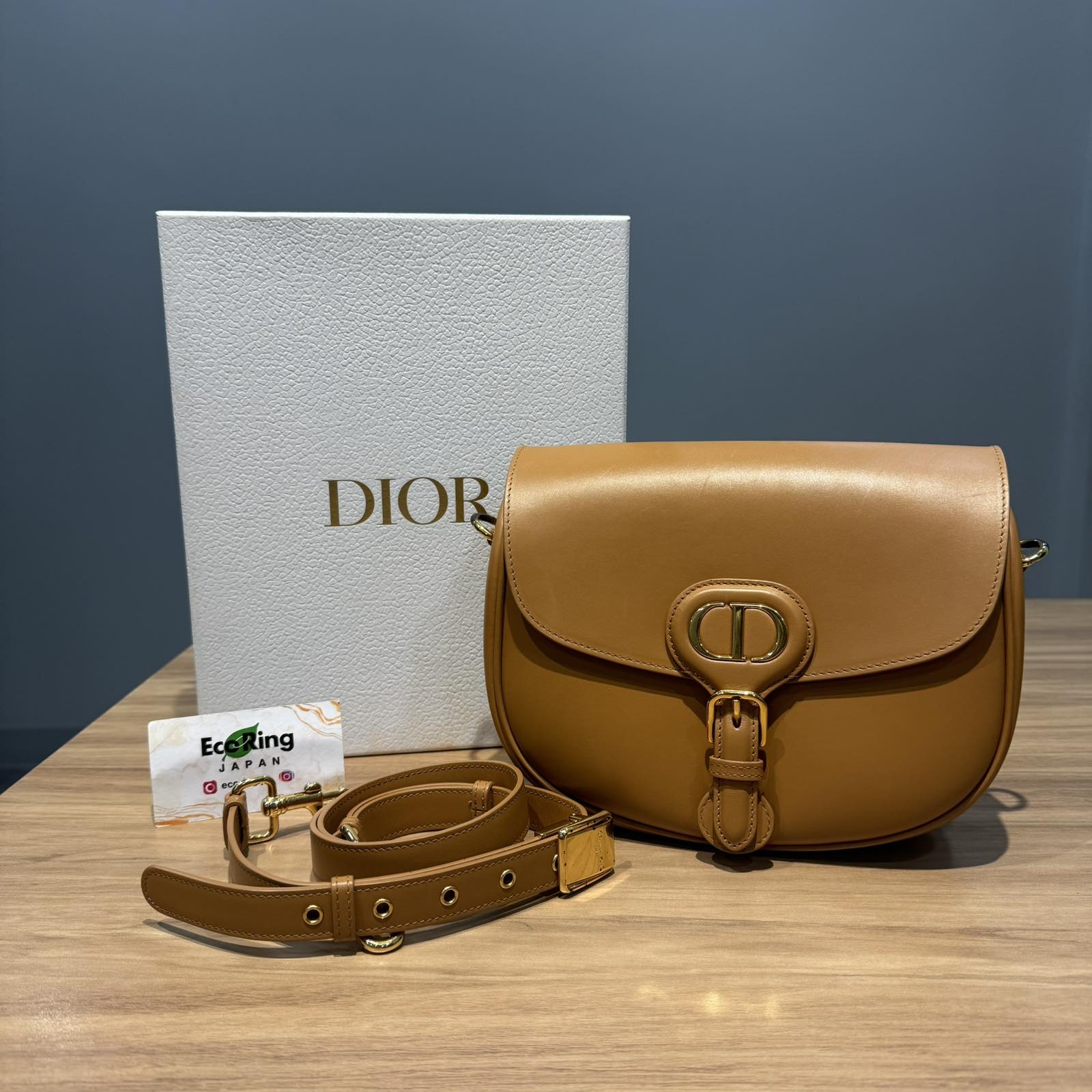 DiorBOBBY BROWN 05-BO-0212