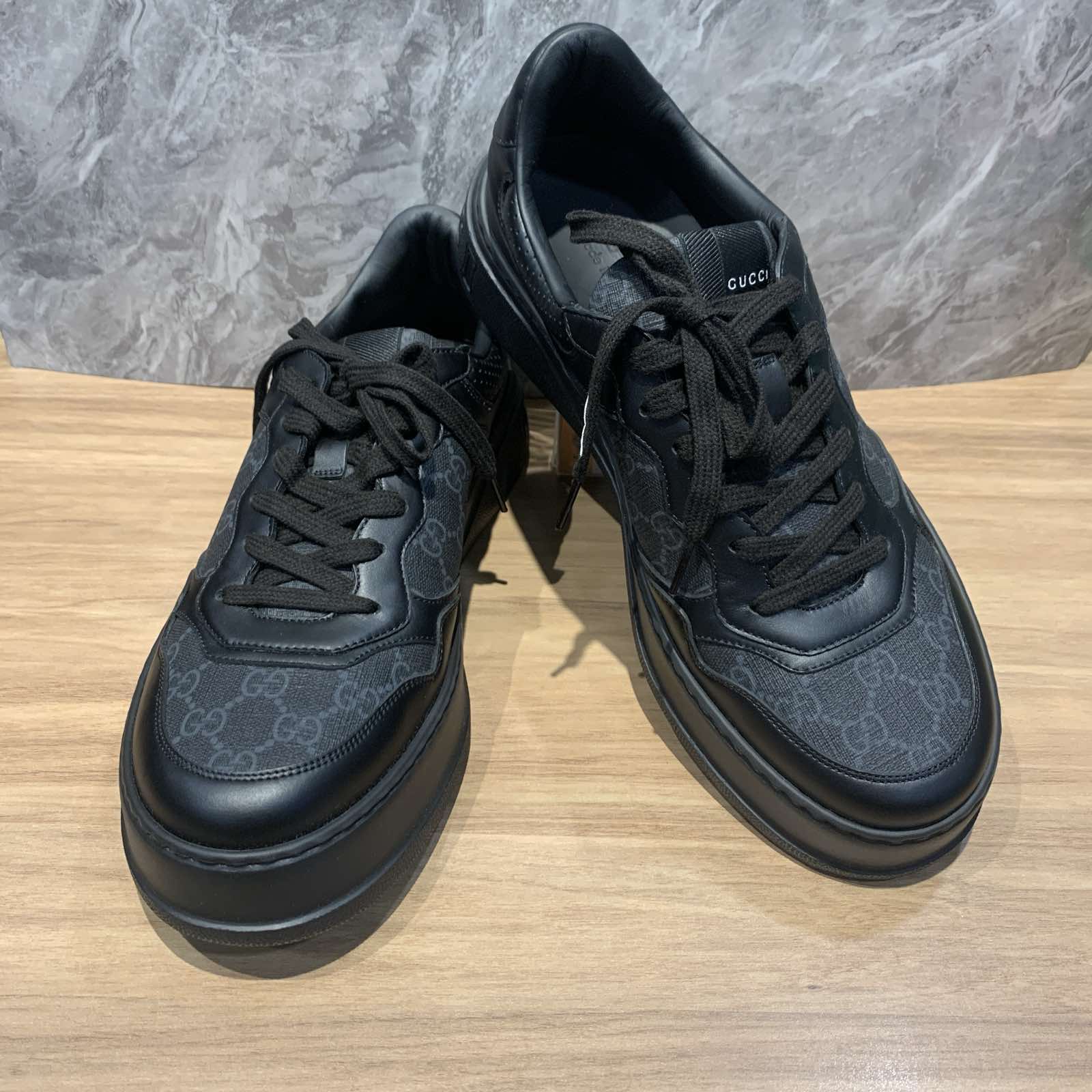 GucciSNEAKERS SIZE 11 669582